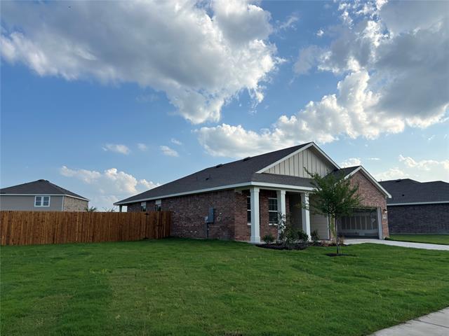 Building Photo - 805 Lexington Ln