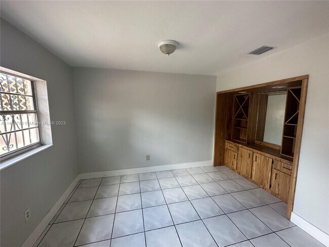 Building Photo - 13125 SW 18th Terrace