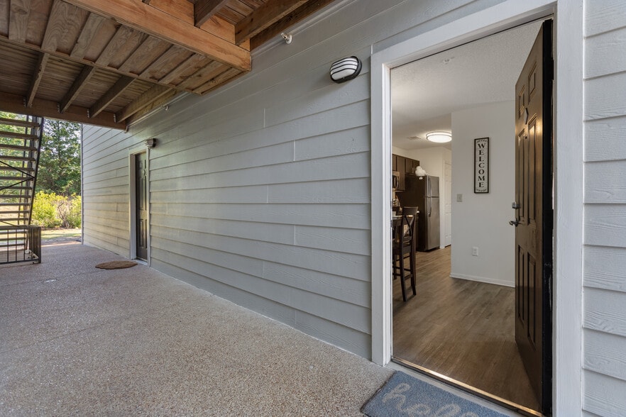 Building Photo - Hamilton at Turman Farms