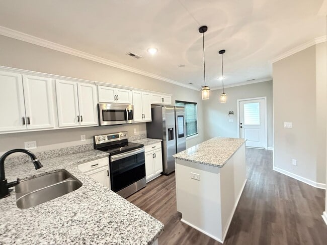 Building Photo - 3921 Bird Song Way