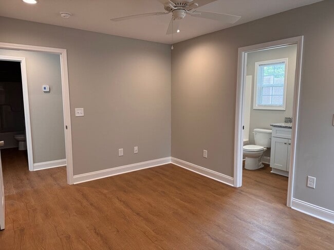 Building Photo - 2074
