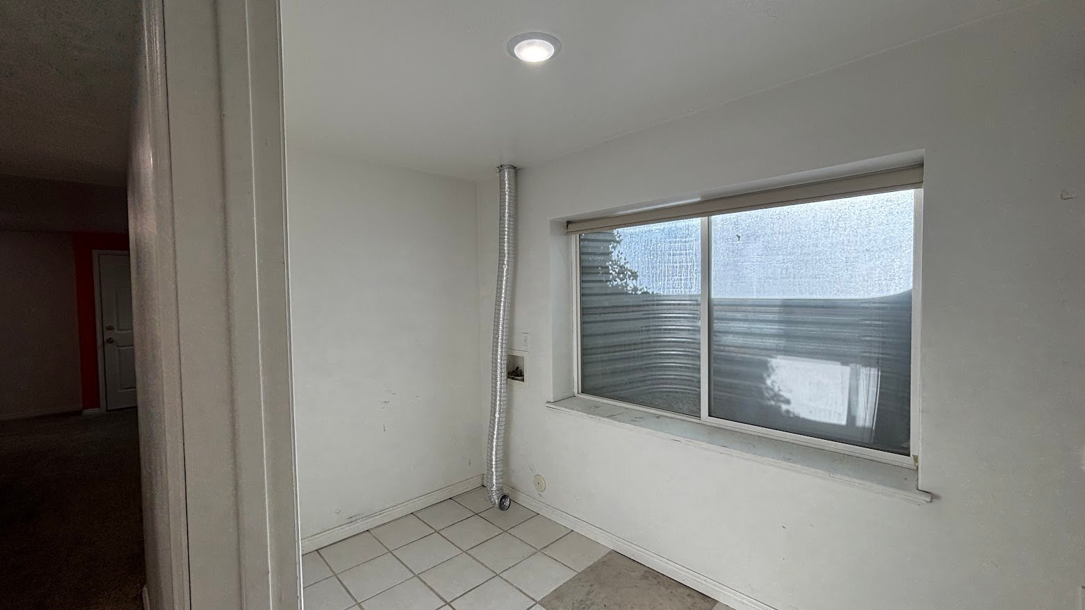 Building Photo - 873 Beckys Cove