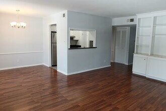 Building Photo - 3730 Fairfield Ave