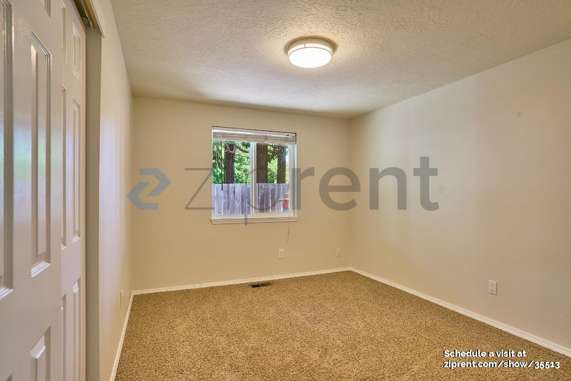 Building Photo - 17465 NW Carl Ct