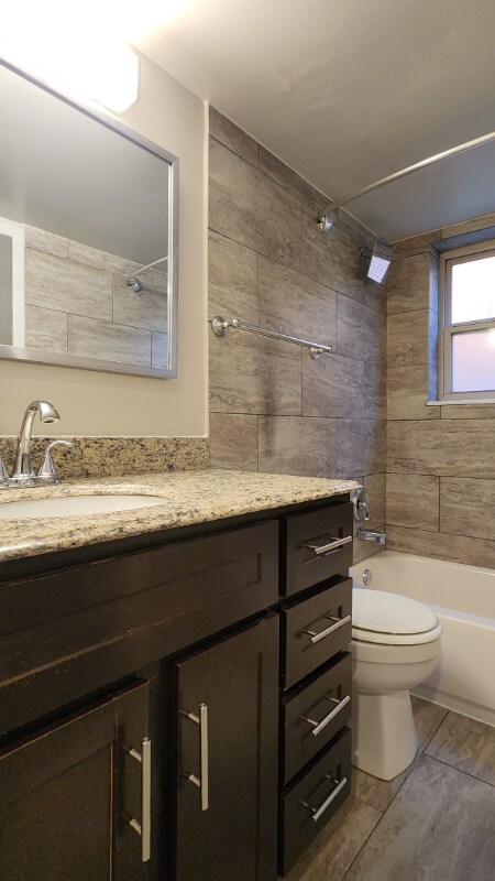 Building Photo - 411 S Geyer Rd