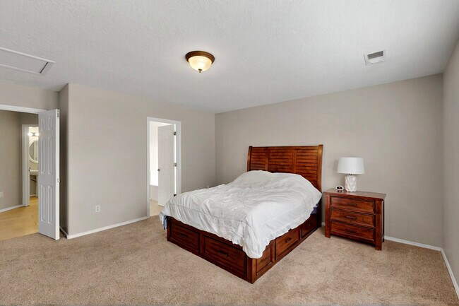 Building Photo - 5323 Ridge Rock Ave NW