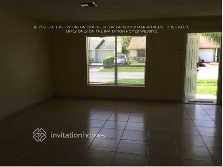 Building Photo - 6117 Blue Grass Cir