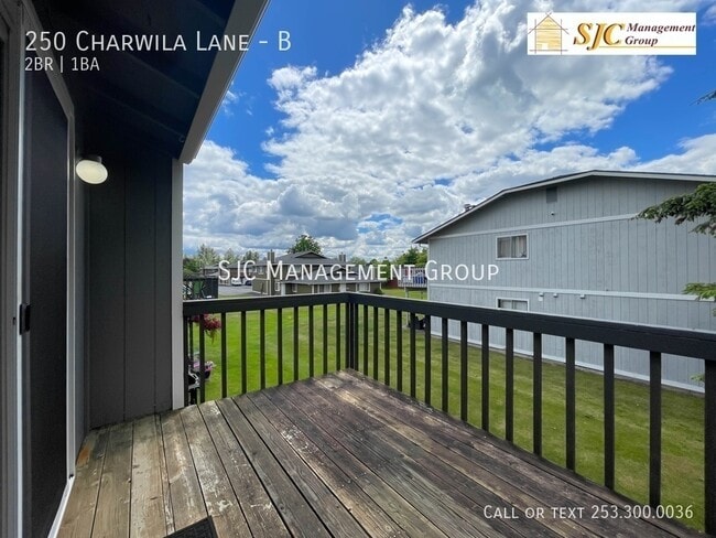 Building Photo - 250 Charwila Ln