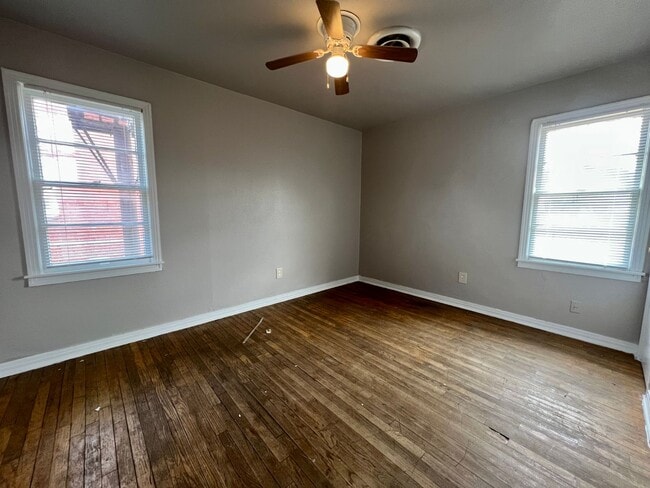 Building Photo - 3007 Harvard St