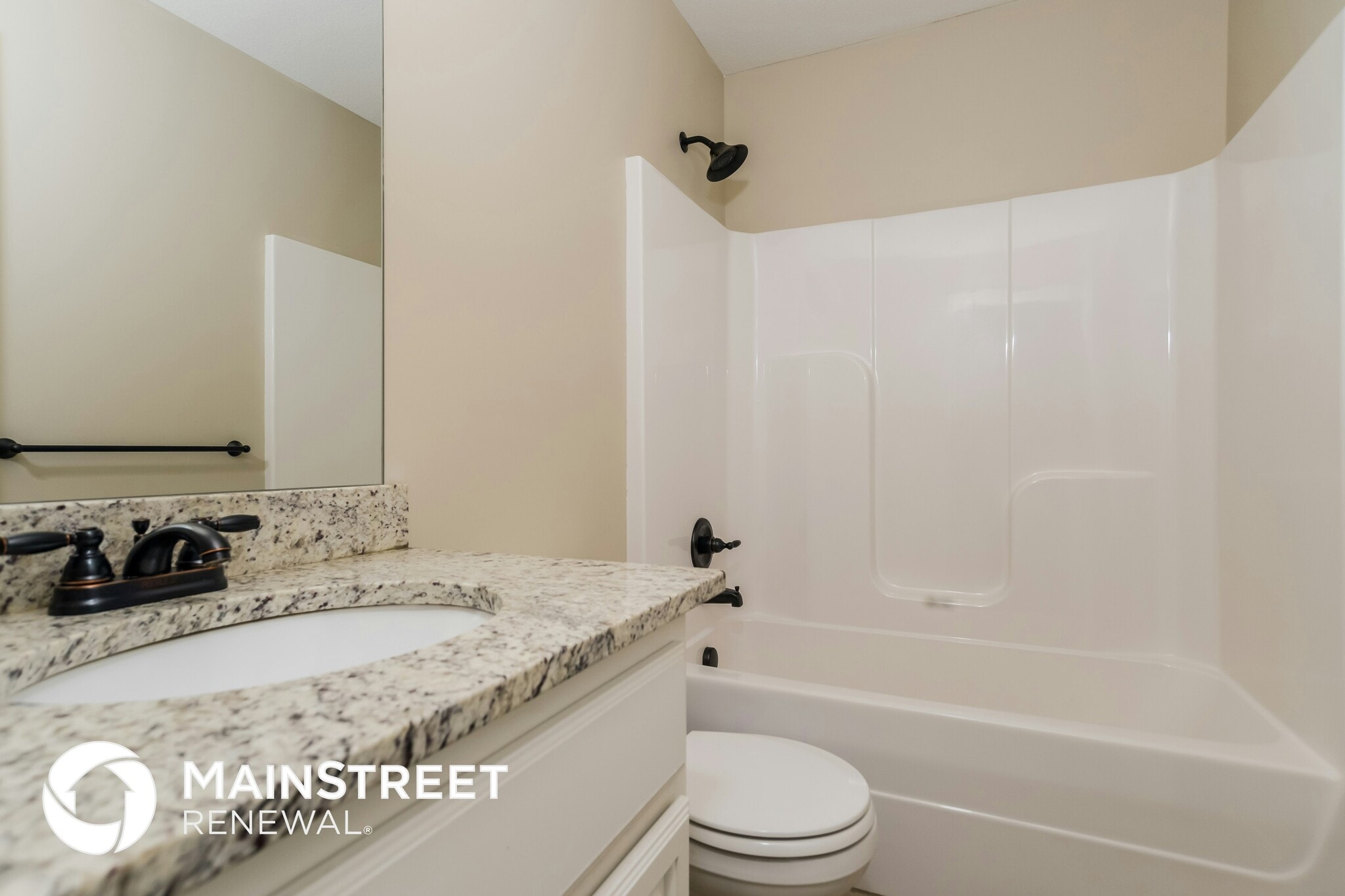 Building Photo - 1400 N 9th St E