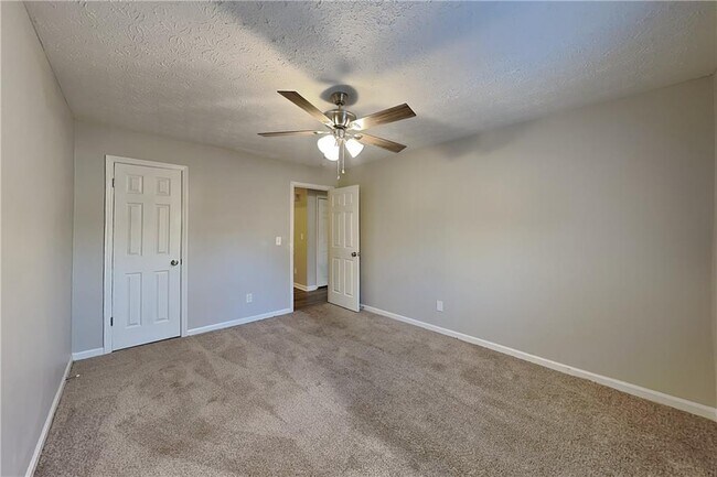 Building Photo - 4330 Treeline Way