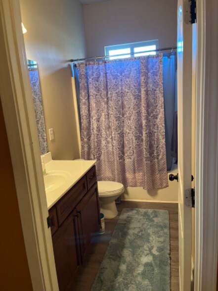 Building Photo - 3 Bradley Ct