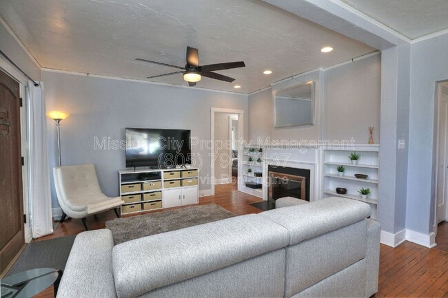 Building Photo - 535 De La Vista Ave