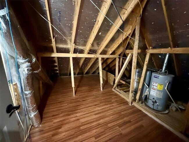 Building Photo - 25627 Fleming Lodge Ln