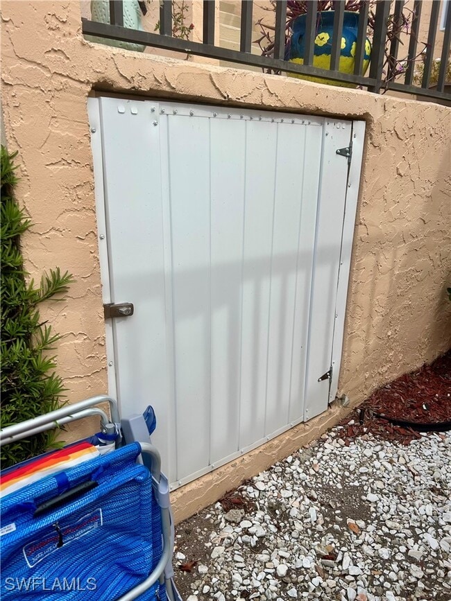 Building Photo - 4021 Ice Castle Way