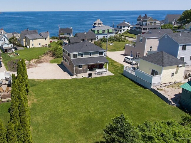 Building Photo - Ocean View Retreat in York Beach, Maine: F...