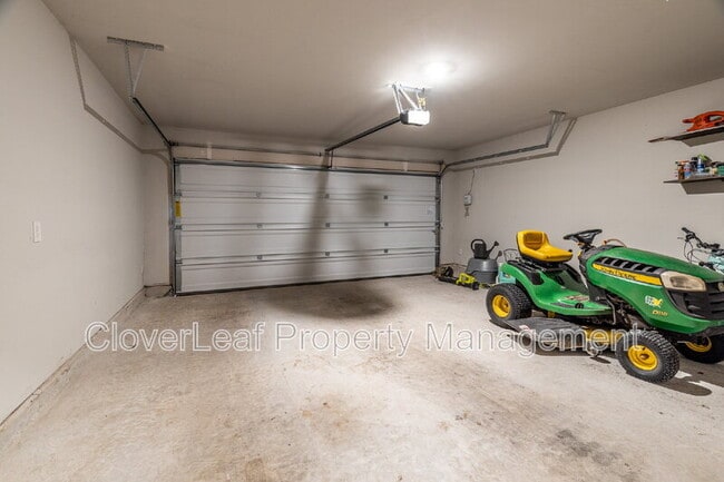 Building Photo - 6059 Ballast Trail