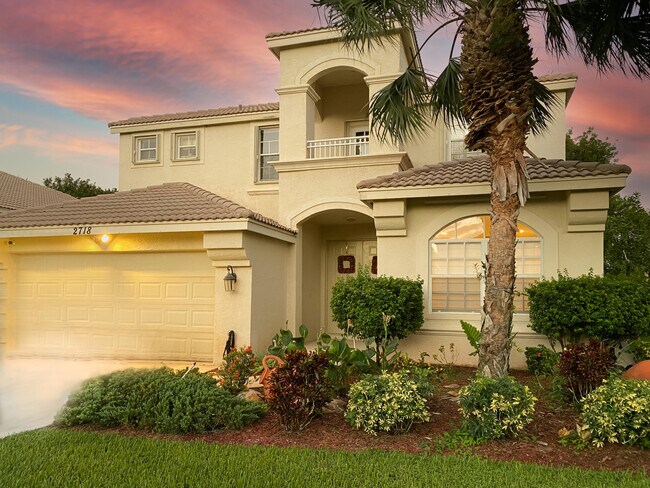 Primary Photo - 2718 Misty Oaks Cir