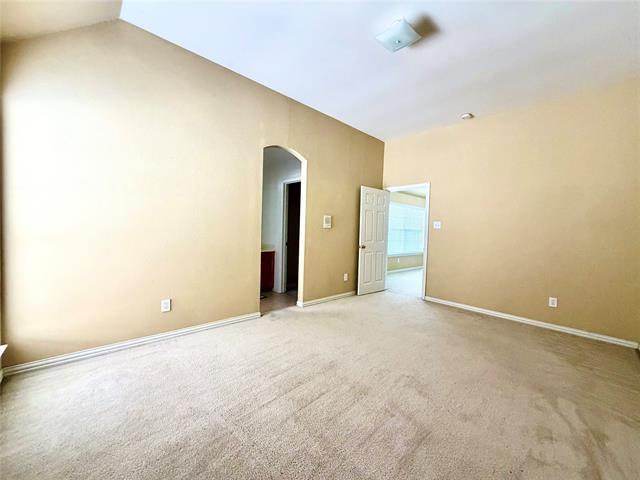 Building Photo - 525 Salisbury Dr
