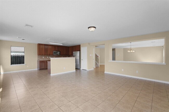 Building Photo - 18743 Westgate Park Dr