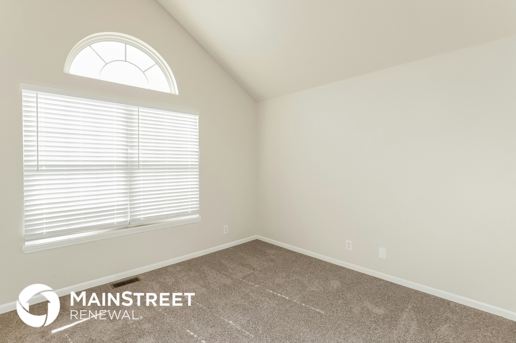 Building Photo - 2304 Sumter Ct