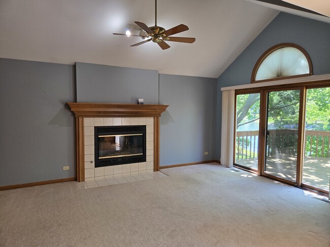 Building Photo - 2286 Brookside Ln