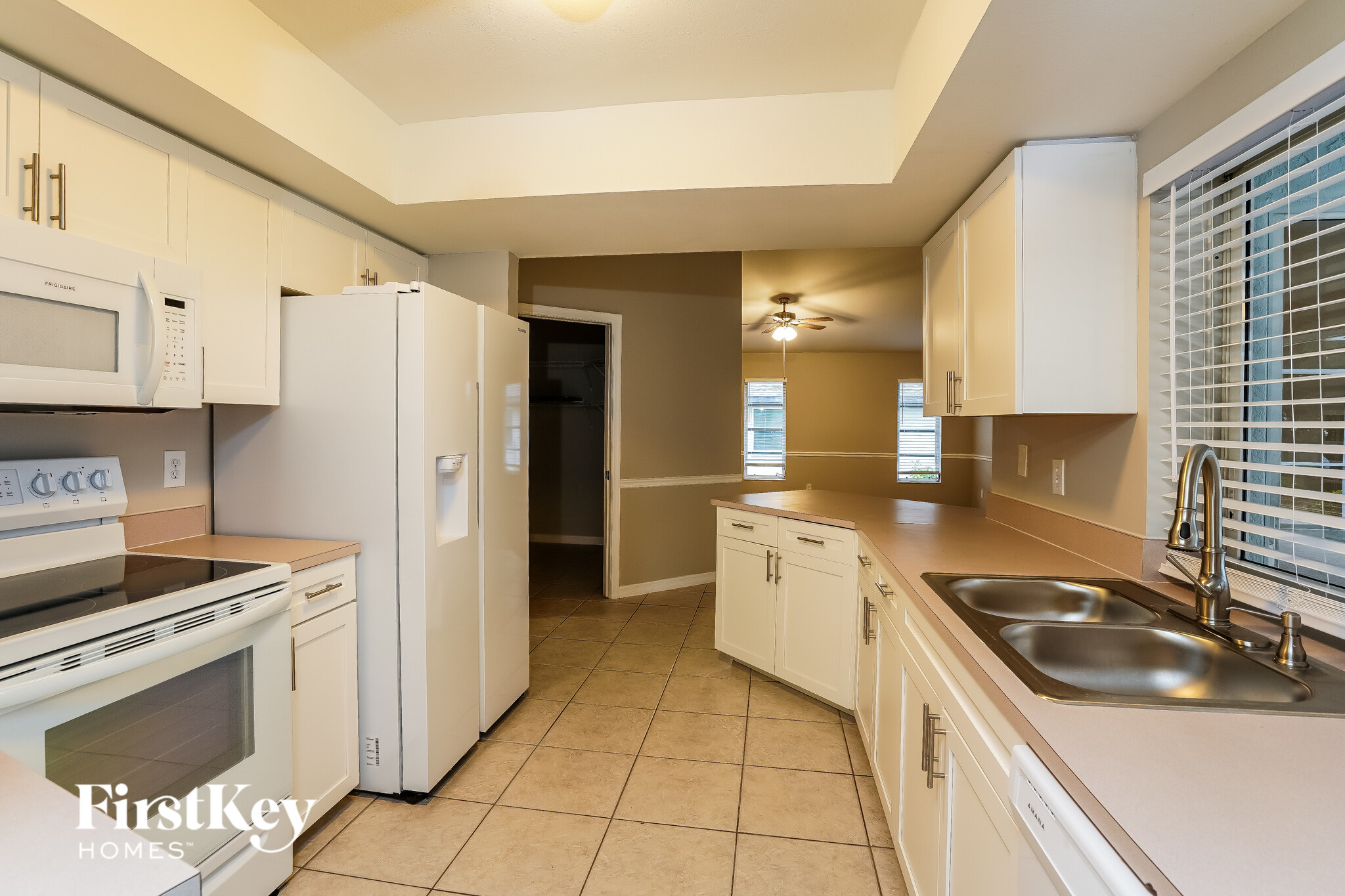 Building Photo - 1108 SW 22nd Terrace