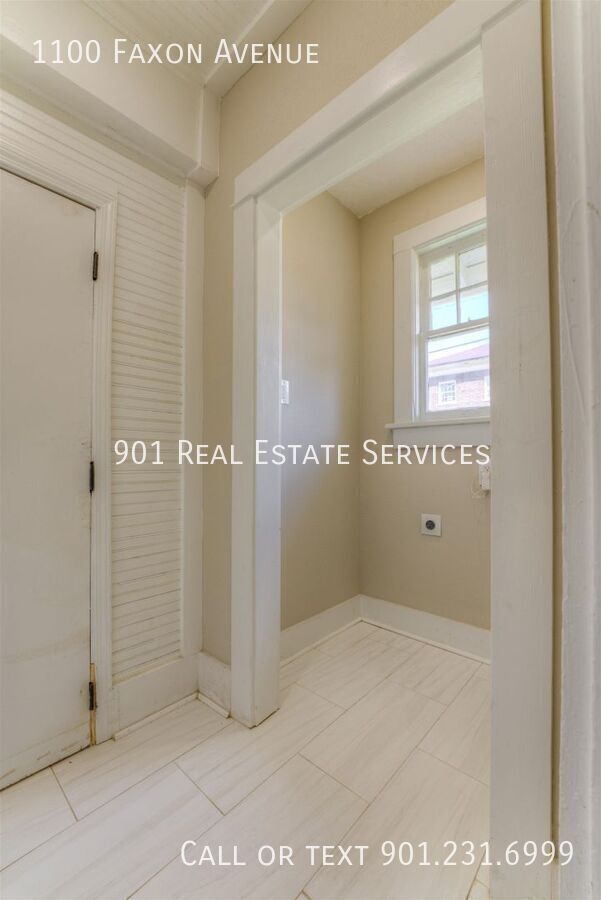 Building Photo - 1100 Faxon Ave