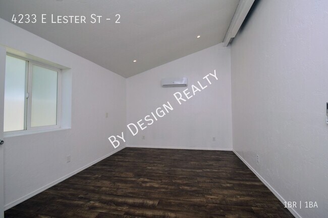 Building Photo - 4233 E Lester St