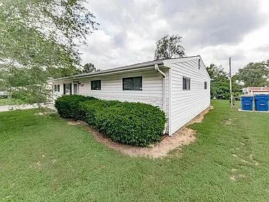 Building Photo - 9522 Trefore Ave