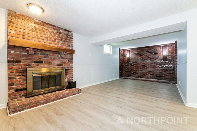 Building Photo - 3 BR/2BA | Newly Renovated Single Family Home | 2-Car Covered Parking | Front yard
