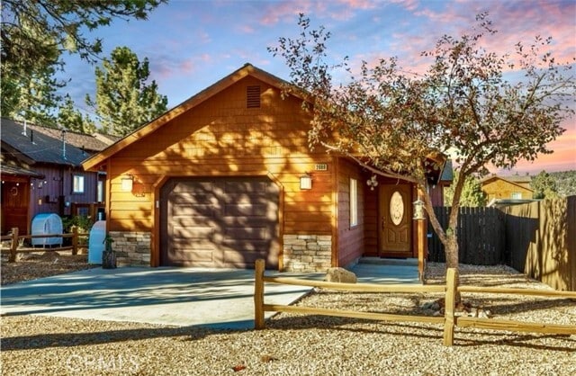 Primary Photo - 2089 Shady Ln