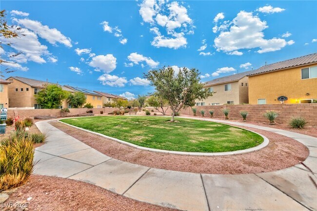 Building Photo - 4072 Blue Wildrye St