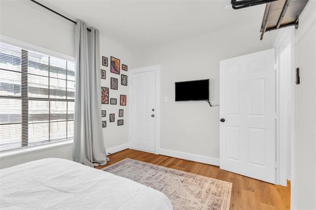 Building Photo - 4121 Junius St