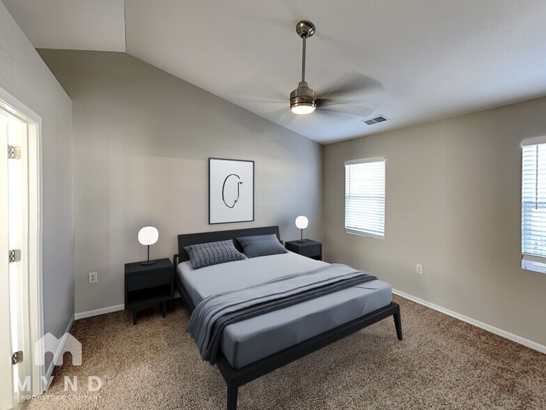 Building Photo - 303 Holton Dr
