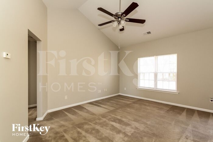 Building Photo - 202 Wolf Creek Ln