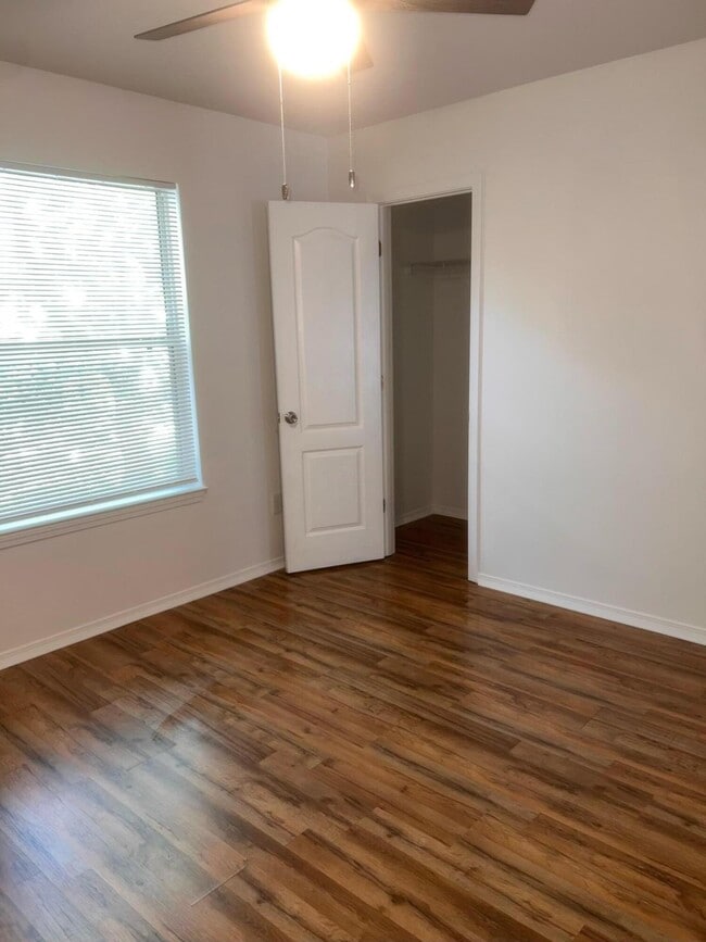 Building Photo - 1834 Shay-Lin Ct