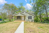 Building Photo - 2533 Adair Ave