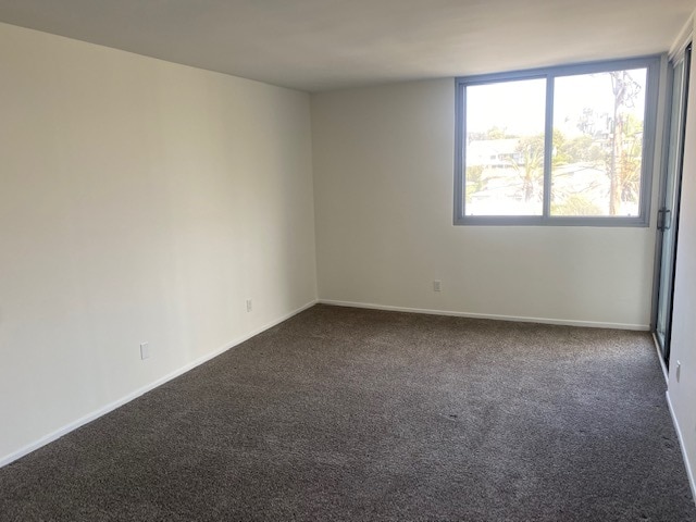 Building Photo - 8701 Delgany Ave