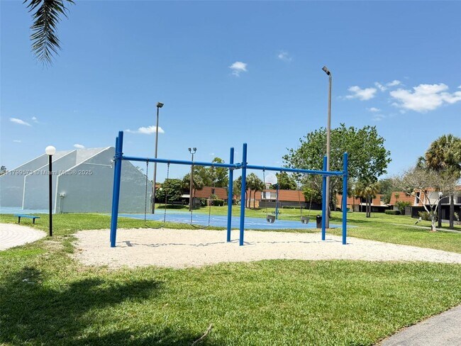 Building Photo - 1696 SW 109th Terrace