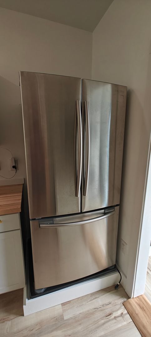 Building Photo - 2 BR/ 1 BA Newly Renovated Two Bedroom Hou...