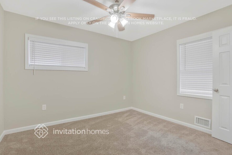 Building Photo - 2145 Green Forrest Dr
