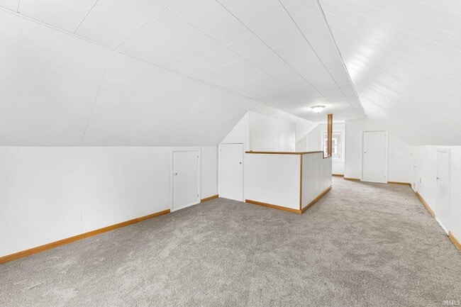 Building Photo - 470 Charlotte Ave