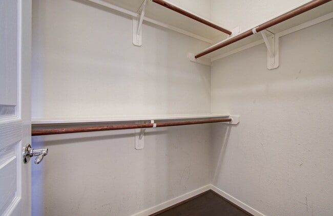 Building Photo - 25314 Celtic Terrace Dr