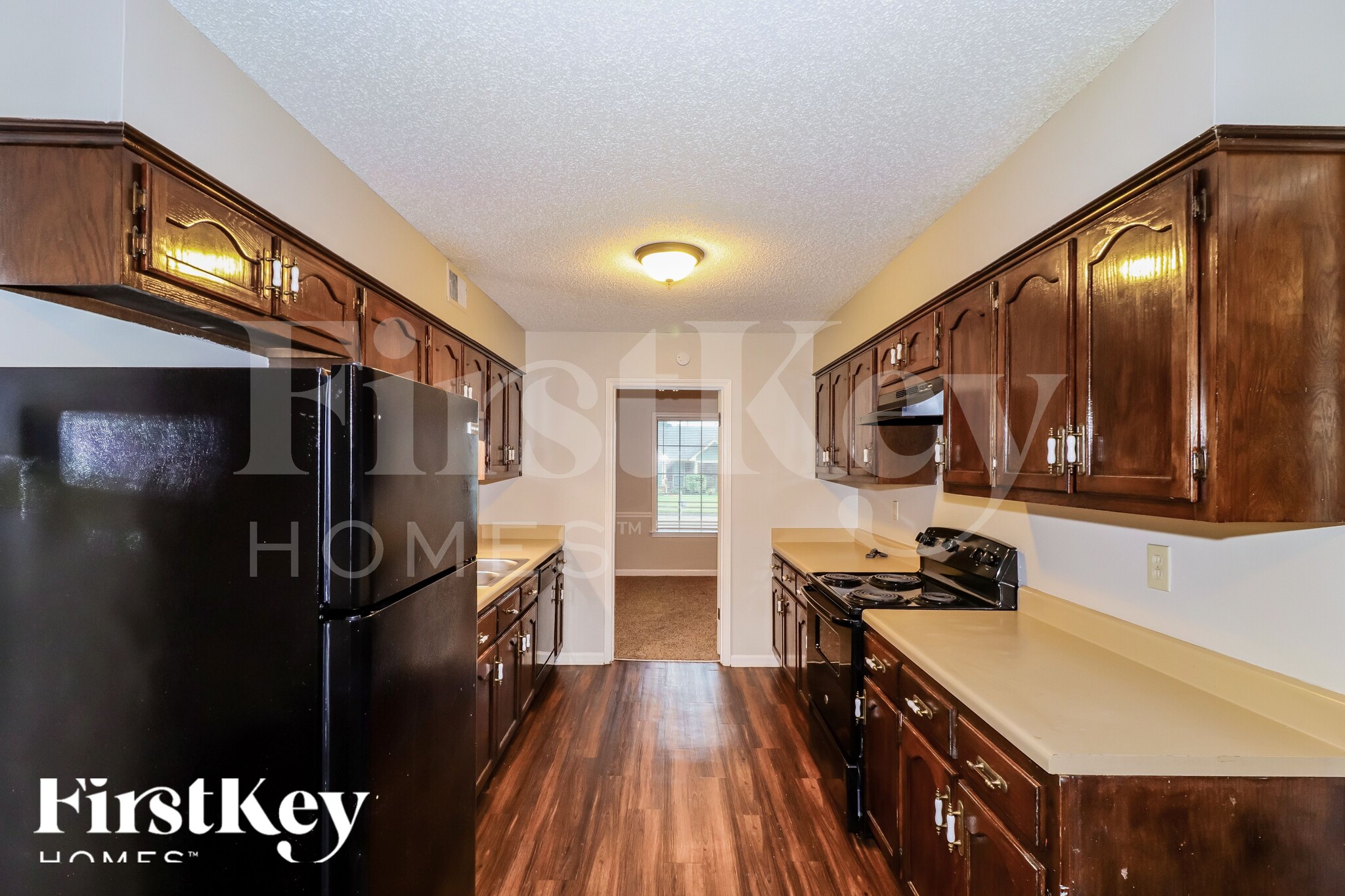 Building Photo - 6990 Scepter Cove