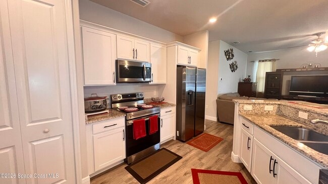 Building Photo - 924 Captiva Is Cir