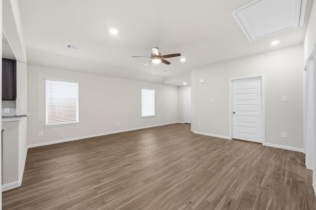 Building Photo - 14107 Balcones Fault Ct