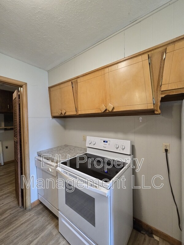 Building Photo - 2316 W Wildwood Rd