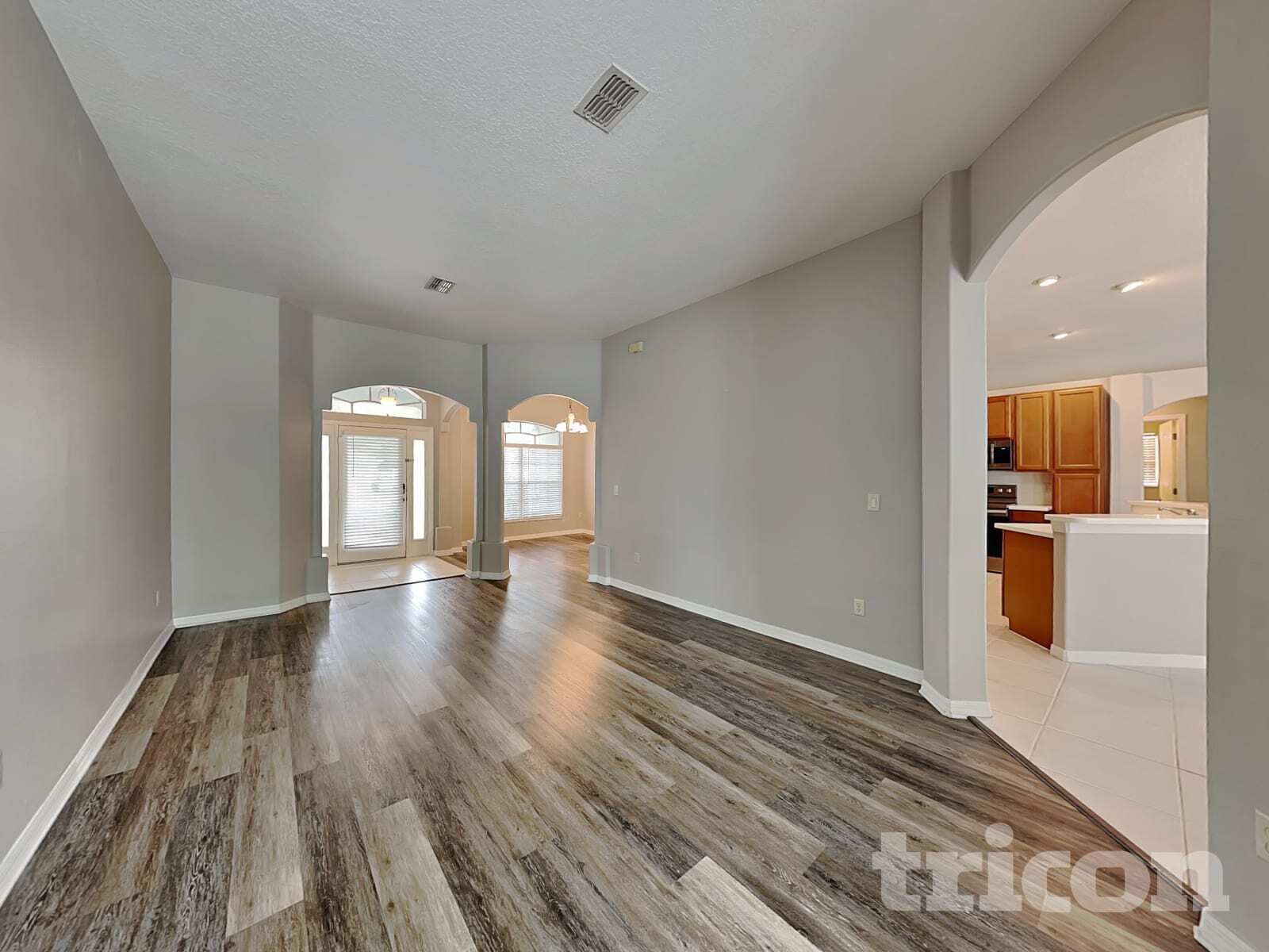 Building Photo - 14556 Edgemere Dr