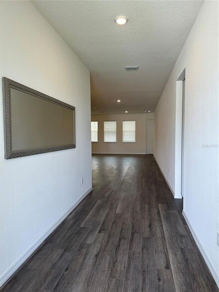 Building Photo - 3272 Arch Ave